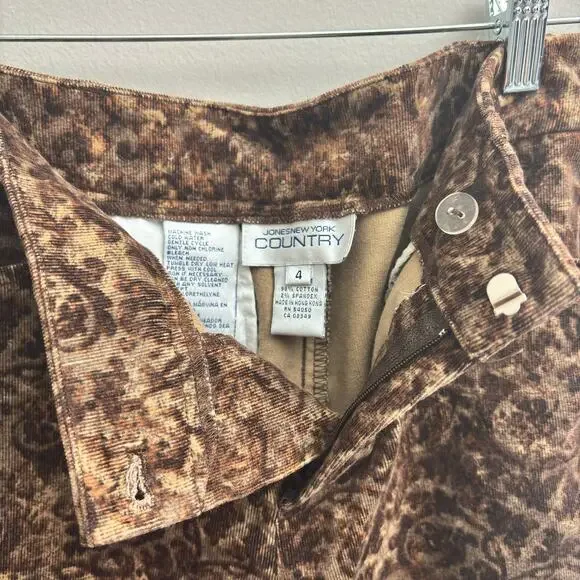 Vintage Brown Damask Print Corduroy Straight Leg Pants Women’s size 4 - Picture 8 of 9